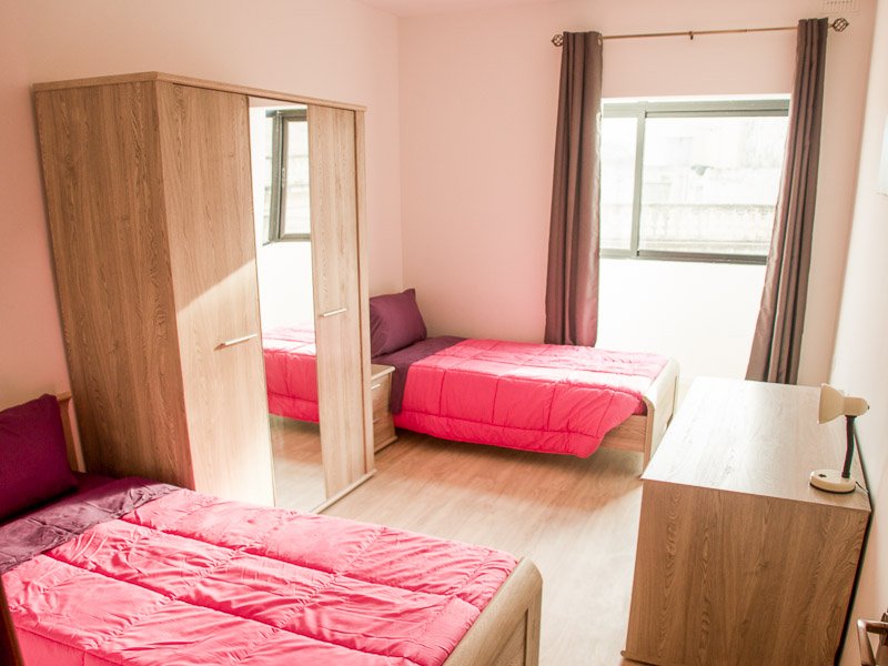 language-school-apartment-accommodation-twin-room